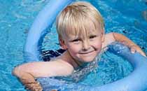 孩子几岁开始学游泳最合适 宝宝学游泳要